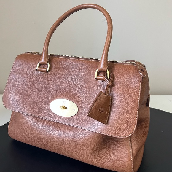 Mulberry Handbag in Beige - Picture 3 of 5